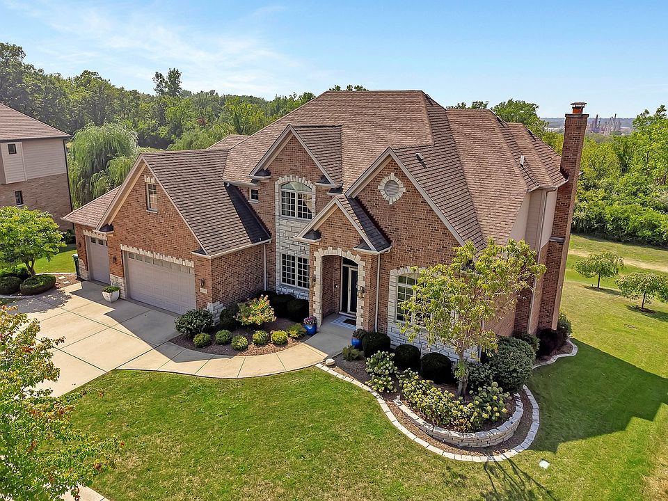 1st image of 12390 Briarcliffe Dr