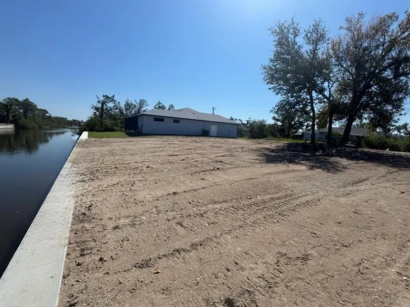13156 Amaryllis Cir Lot 38, Pt Charlotte, FL 33981