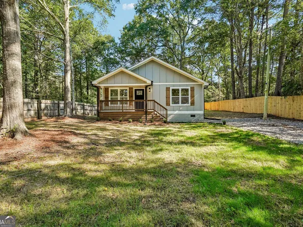 84 Bagley Rd, Newnan, GA 30265