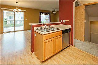 4th image of 2195 SE Prairie Creek Dr