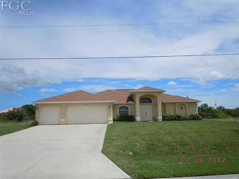 1st image of 1023 NW 9th Pl
