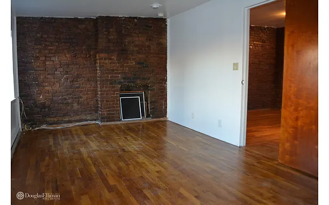 Rented by Douglas Elliman | media 29