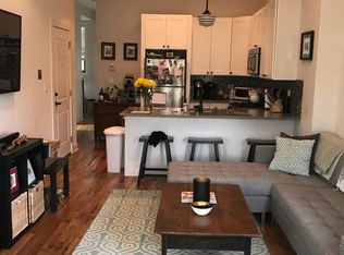 232 W Willow St #2C, Chicago, IL 60614