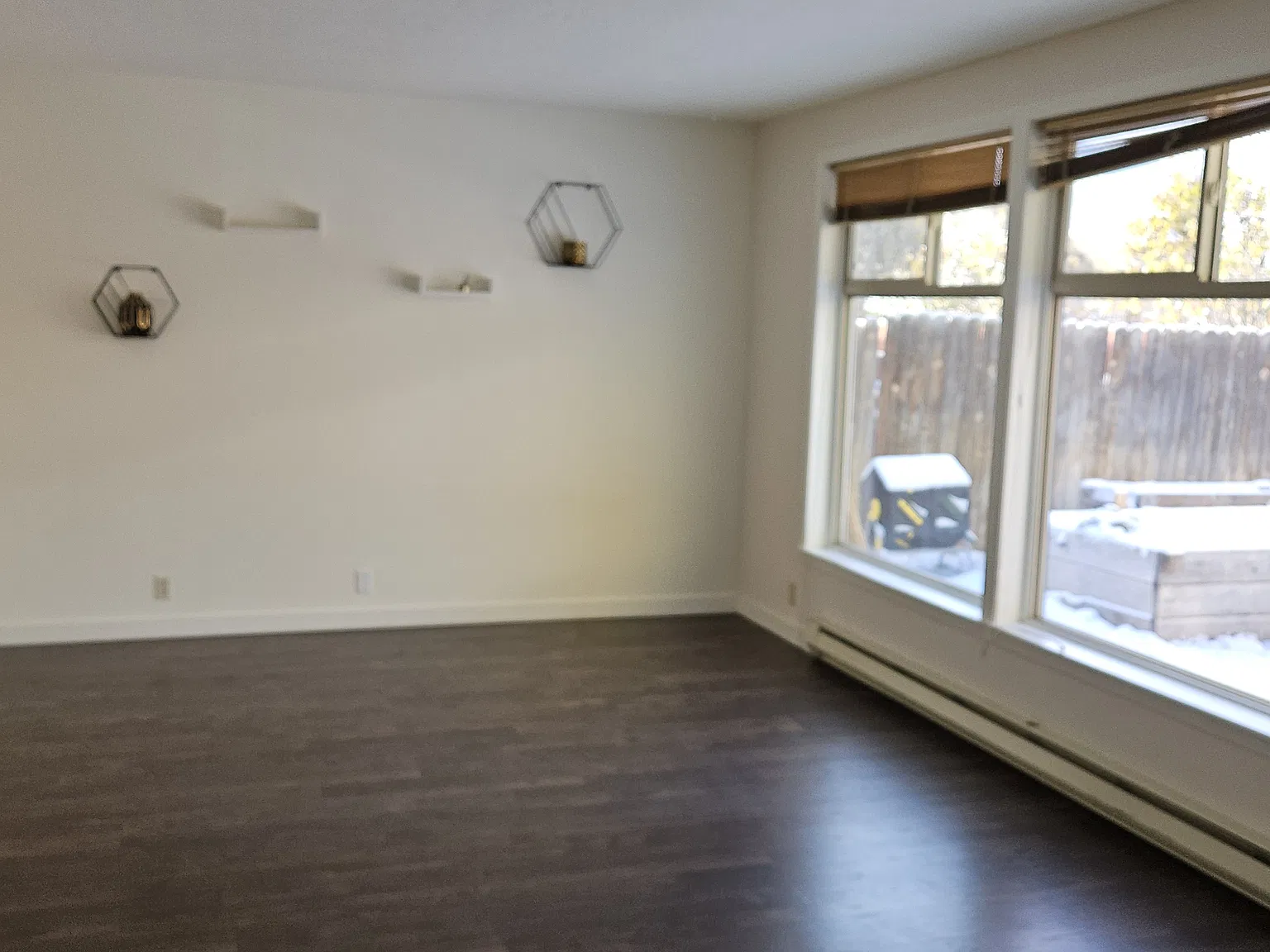 2 bed, 1036 sqft, $4,000 — Photo 3