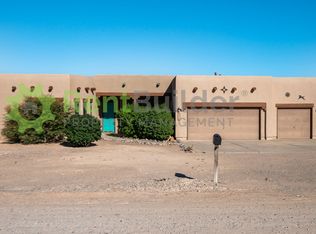 620 3rd St NE, Rio Rancho, NM 87124