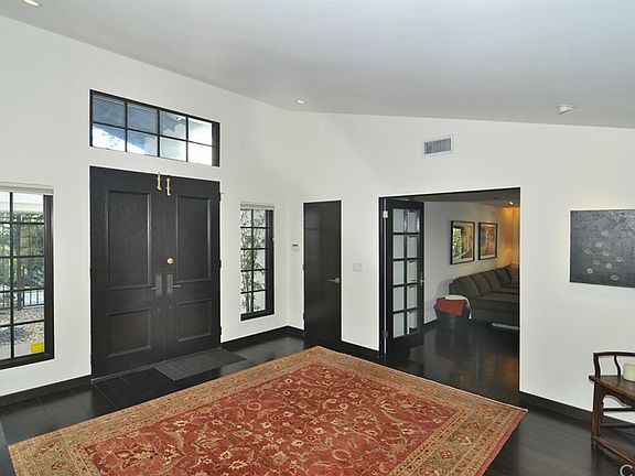 4th image of 3656 Dellvale Pl