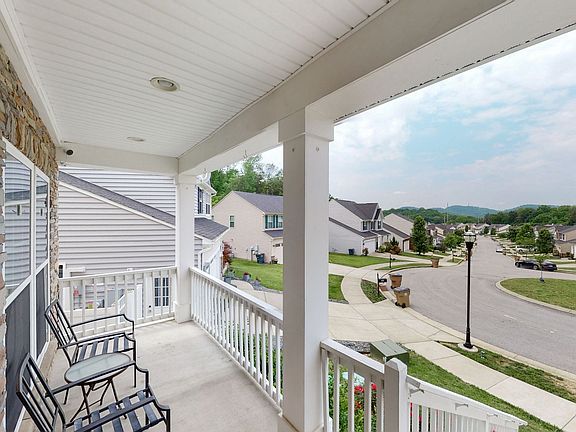 4th image of 436 Parmley Ln