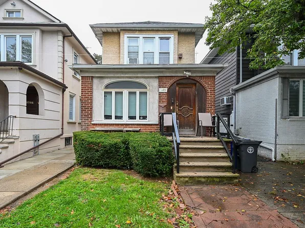 1479 E 32nd St, Brooklyn, NY 11234