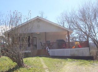 359 E Sylva Cir, Sylva, NC 28779