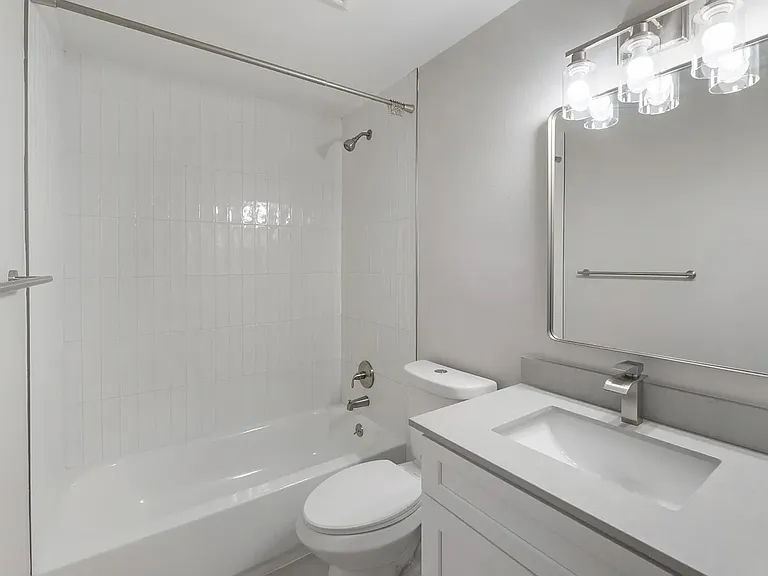 918 N M St #4 — Photo 11