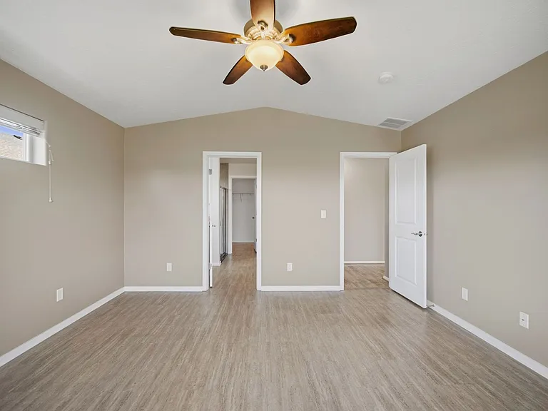 20119 E Glenbrook Ave — Photo 17