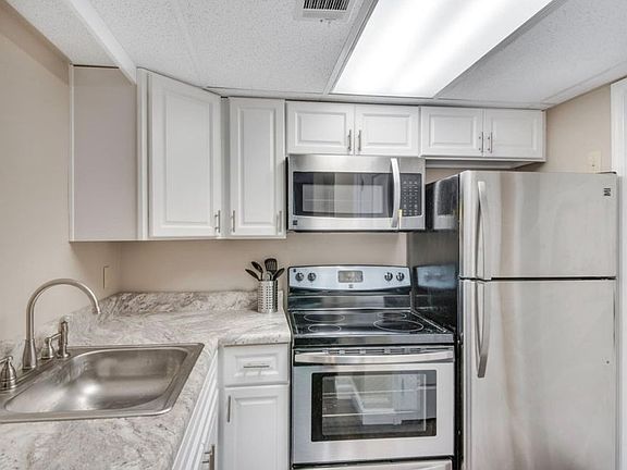 5th image of 3985 N Quail Ln