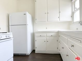 5948 Melrose Ave APT 4, Los Angeles, CA 90038