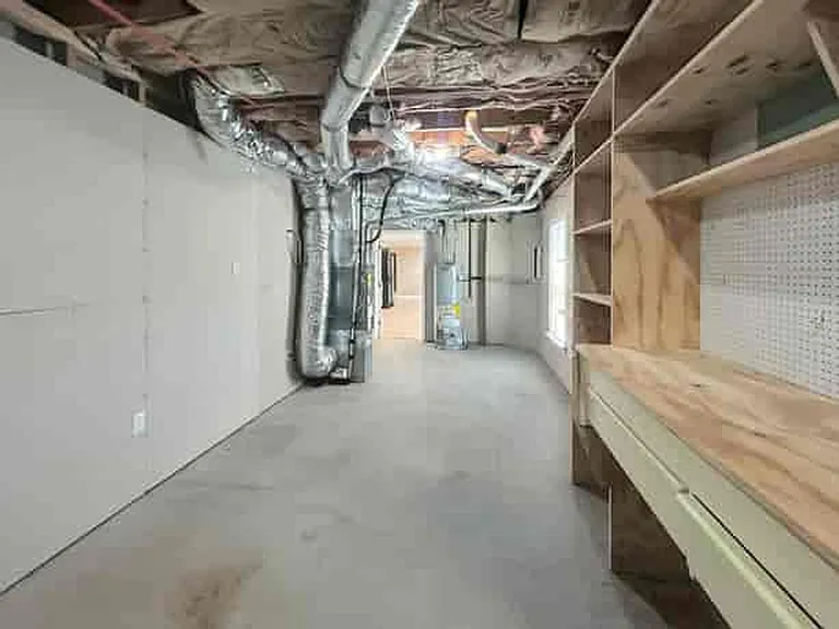 4918 Shallow Creek Trl NE — Photo 41