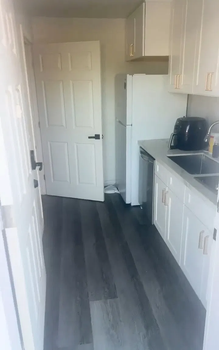 Studio, 750 sqft, $1,700 — Photo 1