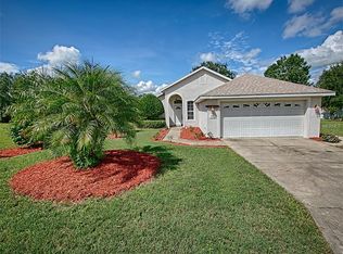 87 Twin Lake Cir, Umatilla, FL 32784