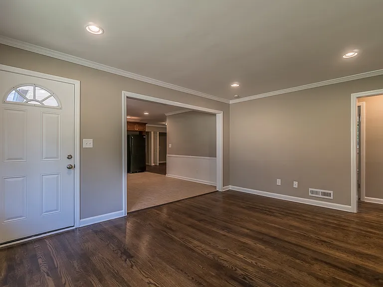 3149 Gay Dr — Photo 13