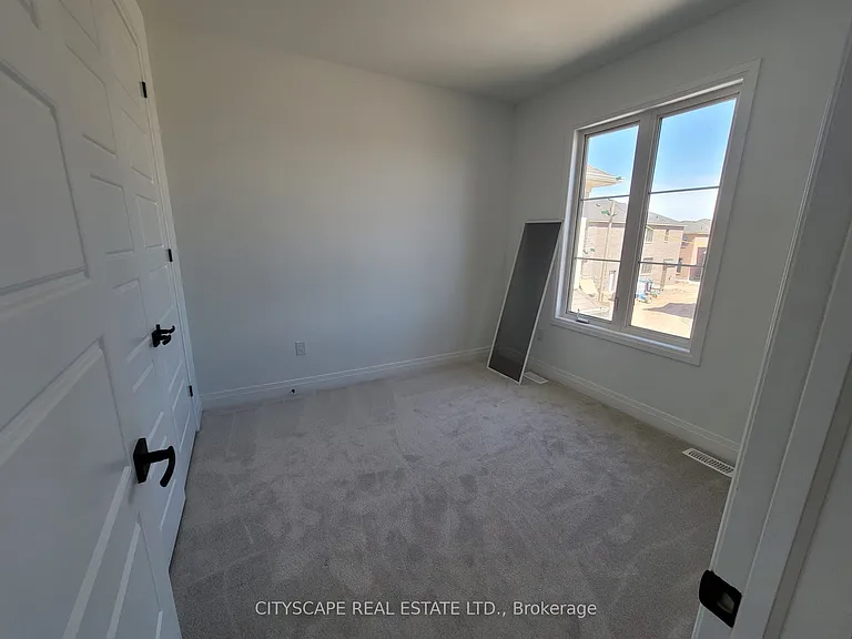 493 Boyd Ln — Photo 6