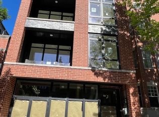 3355 N Southport Ave APT 2F, Chicago, IL 60657