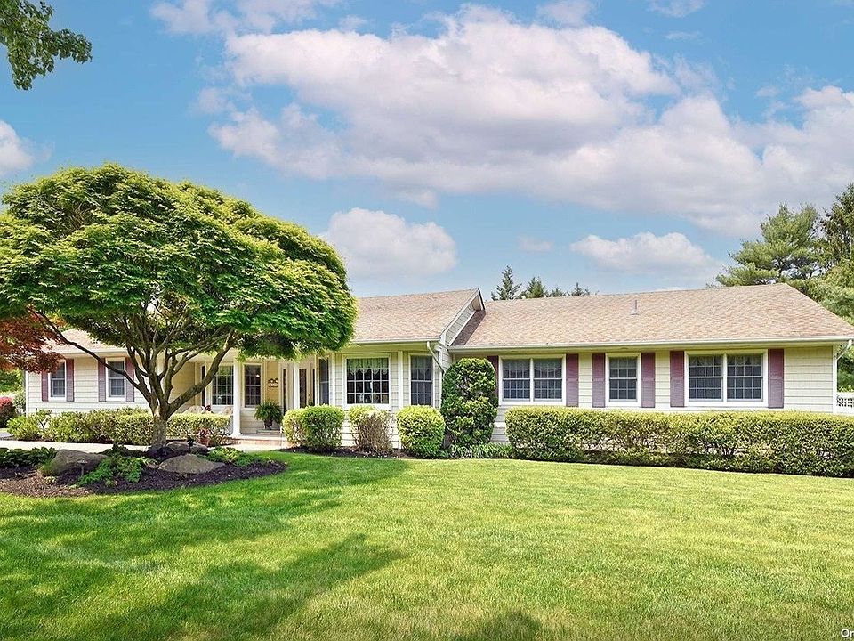 1 Wintergreen Drive W, Melville, NY 11747 MLS 3490379 Zillow