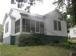 314 3rd St, Tallassee, AL 36078