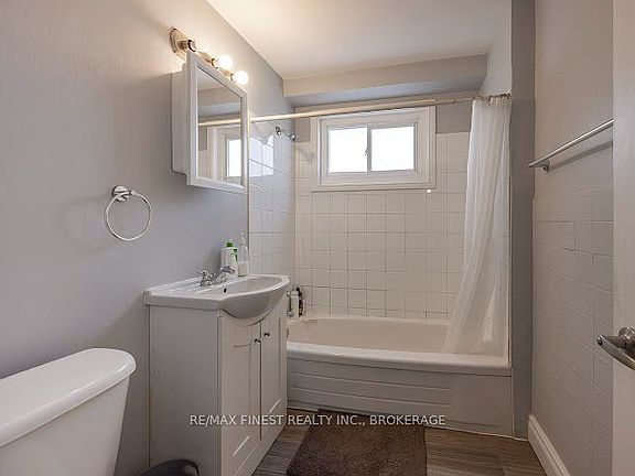 5th image of 80 Thomas St