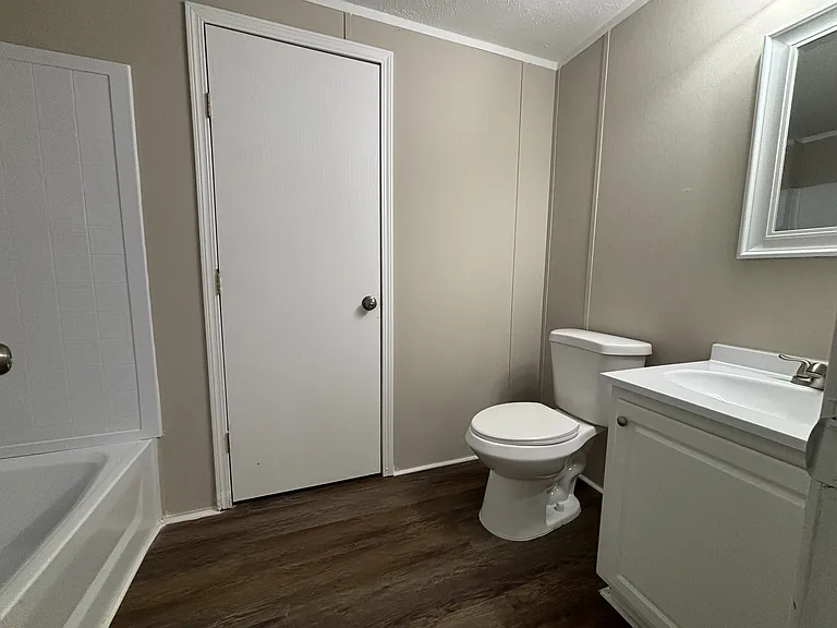 3371 Greensboro Rd — Photo 16