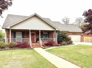 600 River Oaks Blvd, Searcy, AR 72143