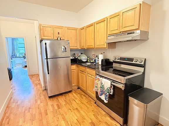 4th image of 195 Wyckoff Ave APT 2L