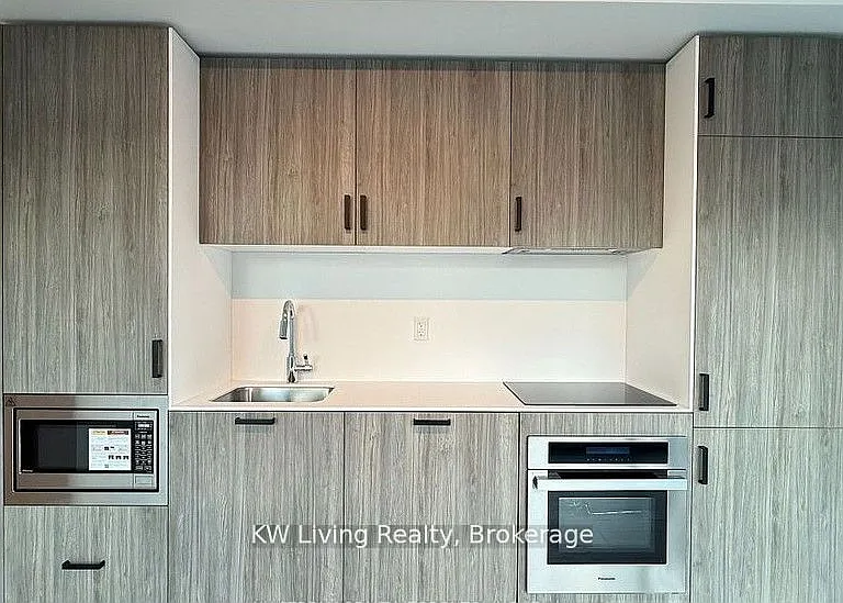 88 Queen St E #5609 — Photo 15