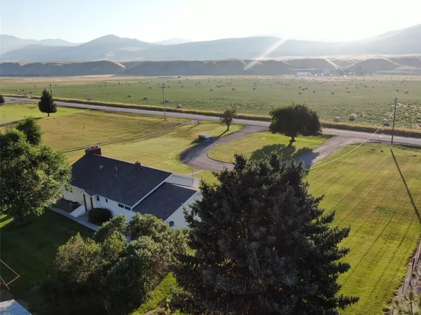 29 Lower Lynch Creek Rd, Plains, MT 59859