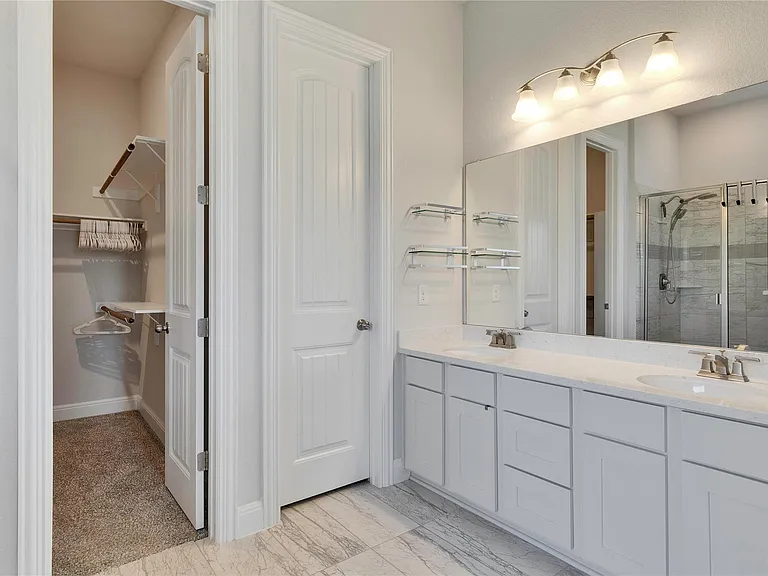 124 Leadtree Loop — Photo 11