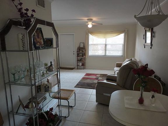3rd image of 1 N Abbey Lane #104