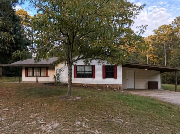 306 Birch St, Woodville, TX 75979