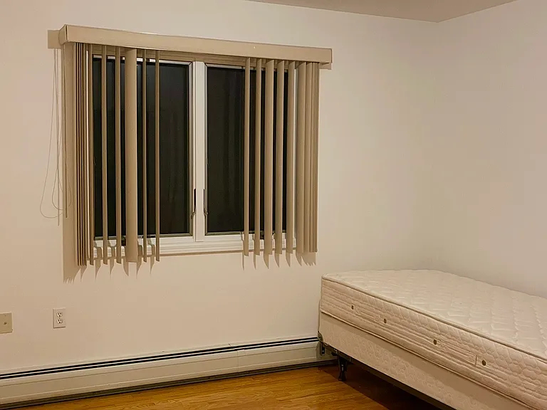 656 Day Ave #B — Photo 6