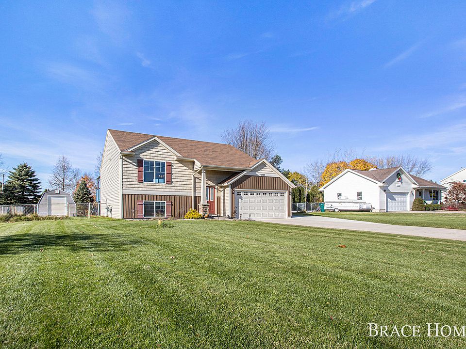 1st image of 9233 Hessler Dr NE
