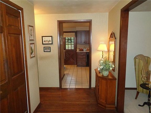 5th image of 4105 Kellington Ct