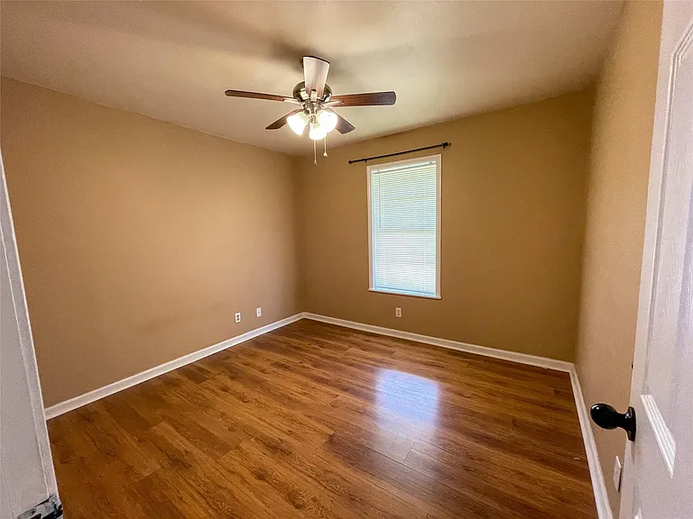 401 Anderson Rd — Photo 12