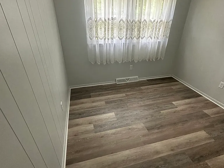 13 Tice Rd — Photo 8