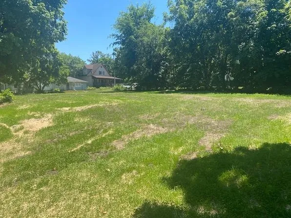 1403 24th St, Rockford, IL 61108