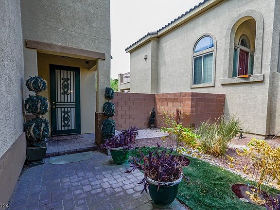 5th image of 3017 Little Crimson Ave