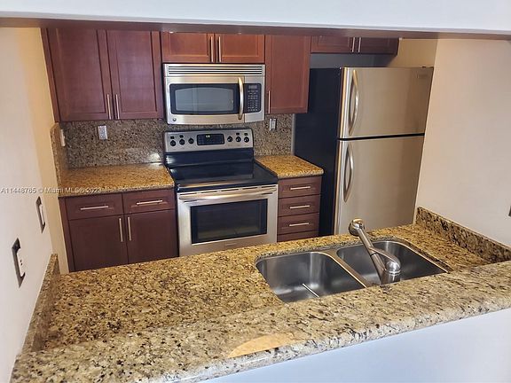 5th image of 15535 Miami Lakeway N APT 202
