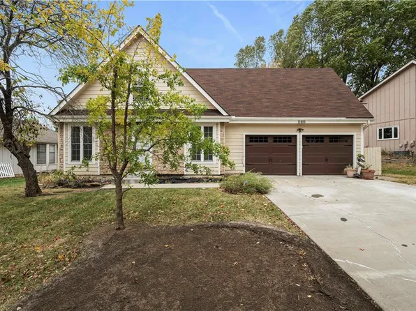 11616 Caenen St, Overland Park, KS 66210