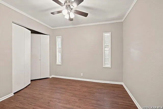 4515 Clear Spring Dr — Photo 11
