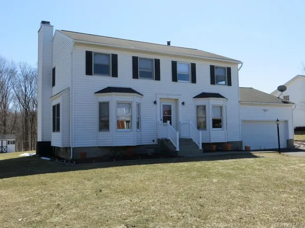 52 Capital Drive, Washingtonville, NY 10992