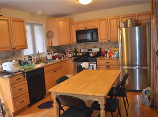 264 Admiral St, Providence, RI 02908