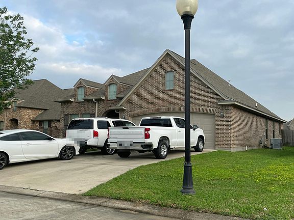 2nd image of 8150 Quail Hollow Dr