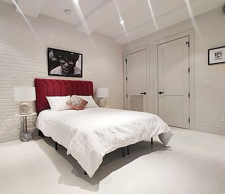 5th image of 43 W 27th St #2RF