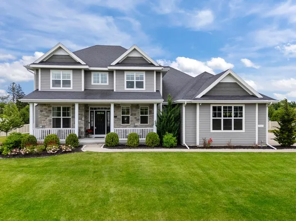 7845 West Mourning Dove LANE, Mequon, WI 53097