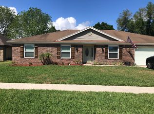 336 Scarlet Bugler Ln S, Jacksonville, FL 32225